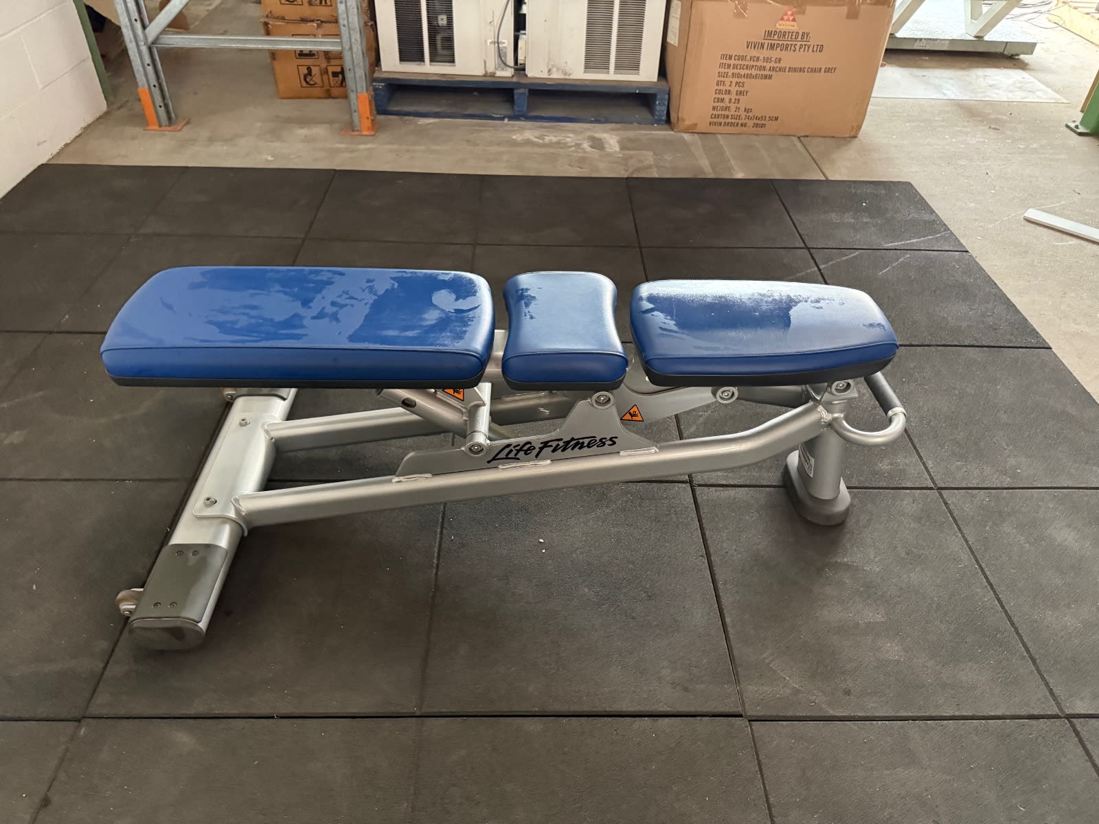 Life Fitness Multi-Adjustable Bench - Refurbished - Image 5