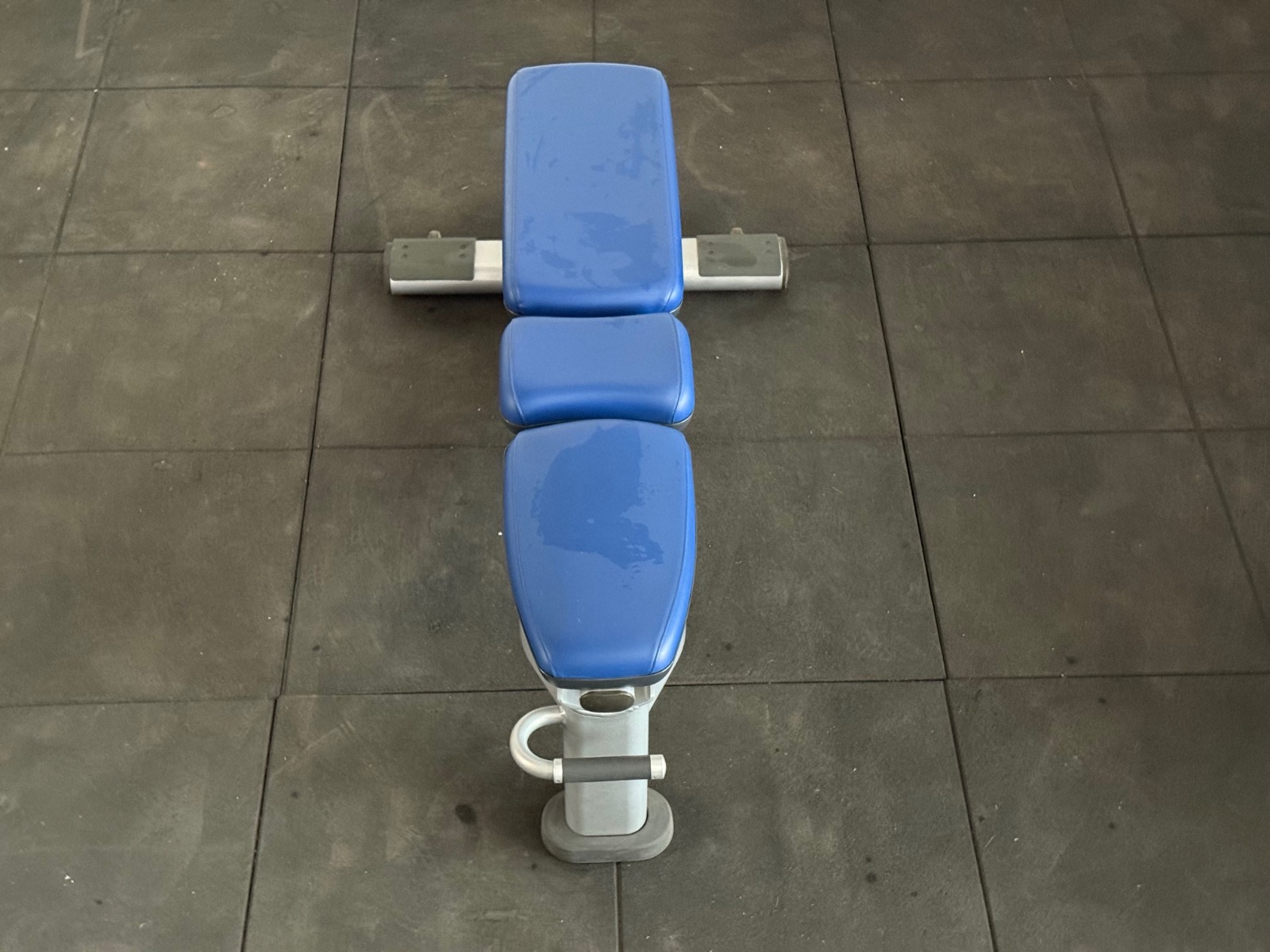 Life Fitness Multi-Adjustable Bench - Refurbished - Image 6