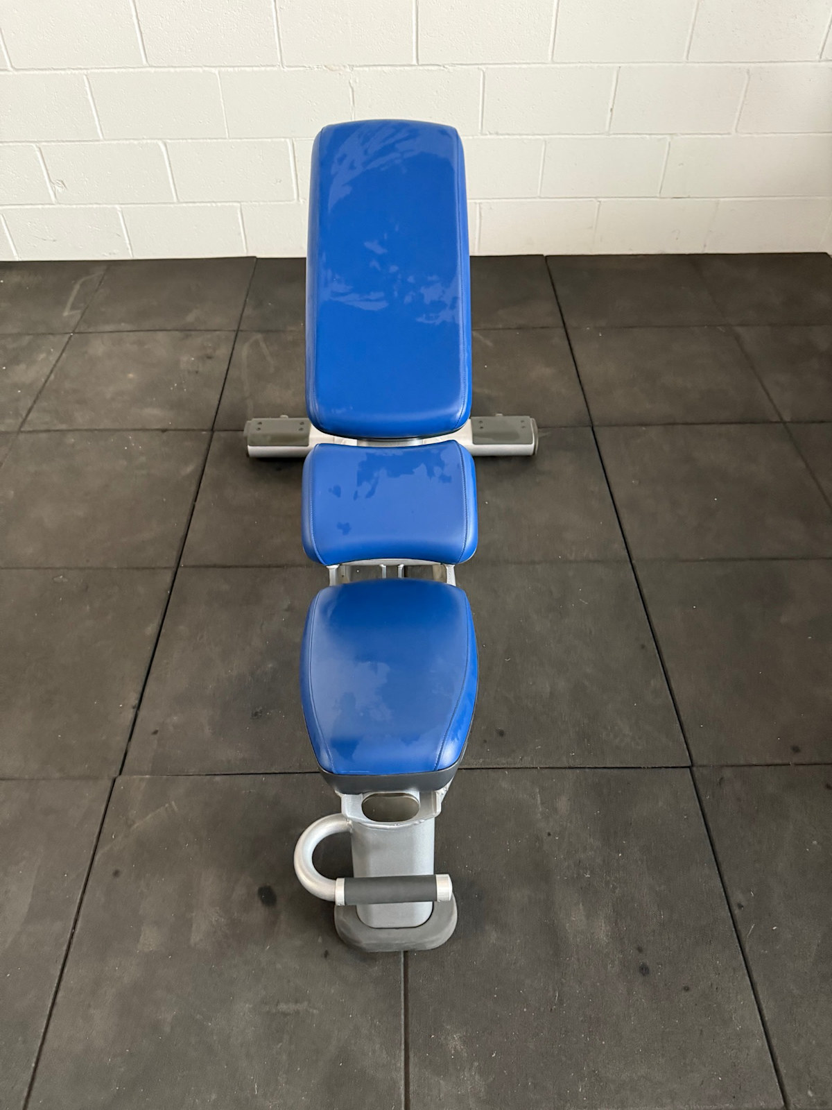 Life Fitness Multi-Adjustable Bench - Refurbished